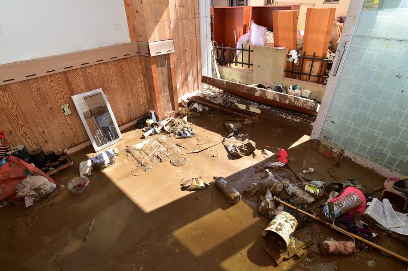 Burst Pipe Cleanup in Phoenix, AZ